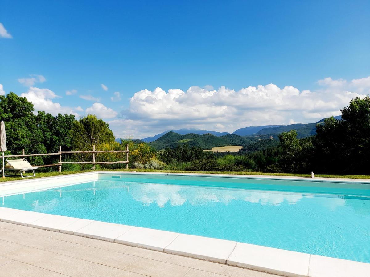 Agriturismo Del Frontino - Lo Studio Аккуаланья Екстер'єр фото